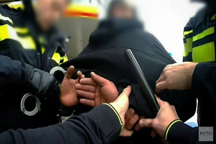 Politie Dordrecht houdt twee drugsverdachten aan