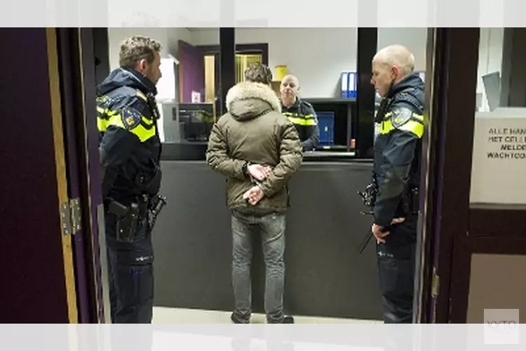 Jongen aangehouden na diefstal telefoons leerlingen Dordrecht