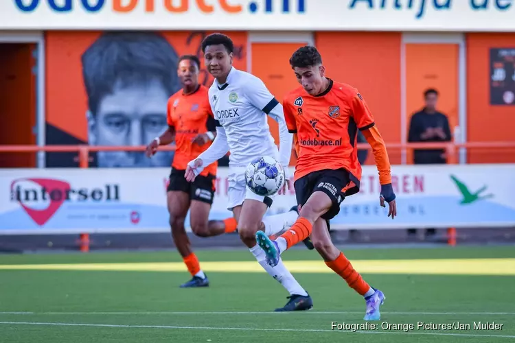 Jong FC Volendam knokt zich langs ASWH