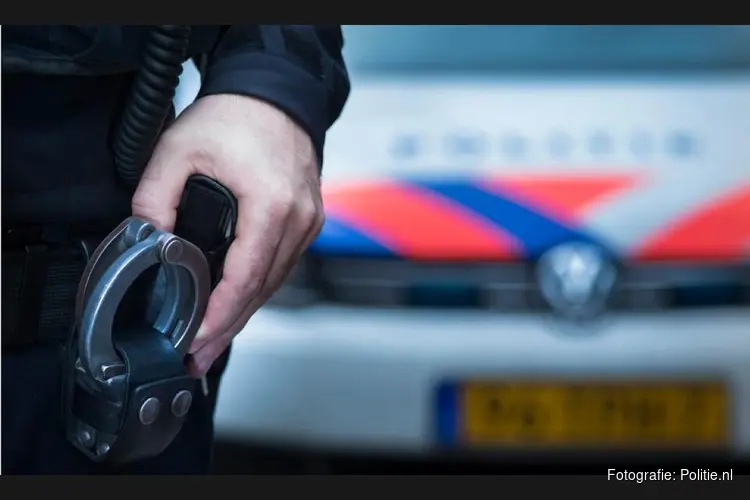 Aanhouding na geweld tegen agente